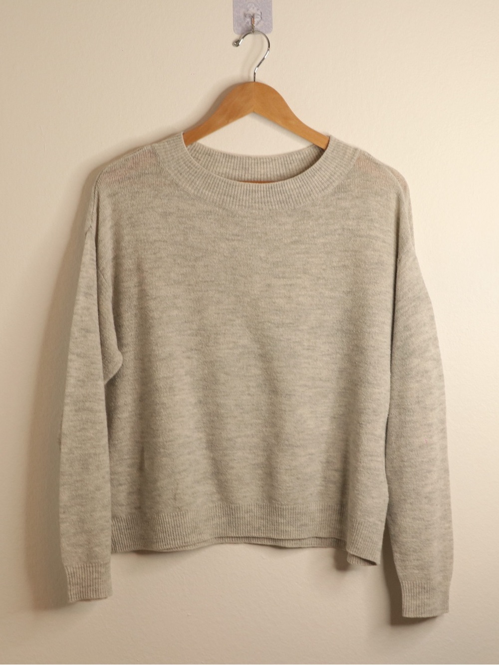 H&M Gray Mock Neck Long Sleeve Sweater Size S
